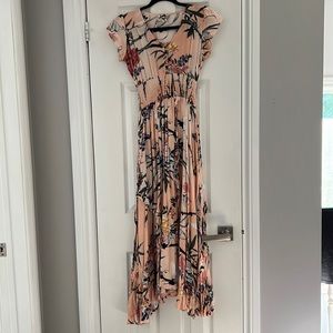 FLORAL MAXI DRESS
